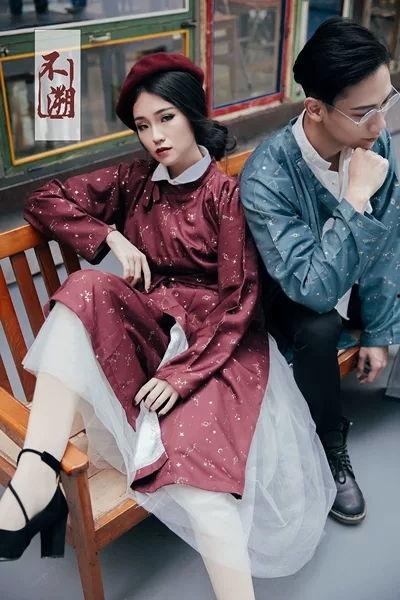 说给汉服吃瓜,穿越时空的时尚吃瓜之旅